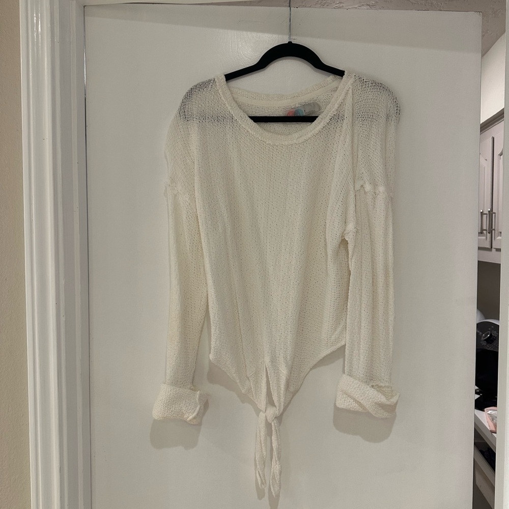 Women's White Knit Top
